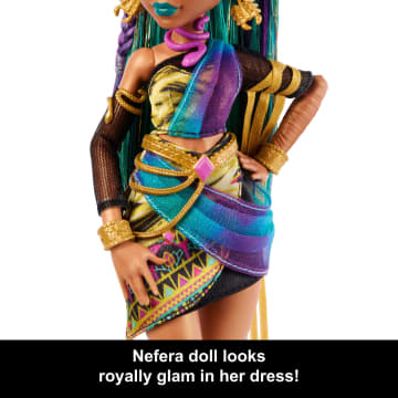 Monster High Nefera De Nile Doll With Pet Scarab Lavish And 7 Accessories Like Purse And Snacks