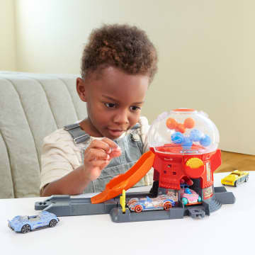 Hot Wheels City Pista de Brinquedo Loja de doces - Imagem 3 de 6