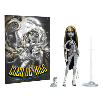 Monster High Reel Drama Cleo De Nile Black And White Reproduction Collector Doll With Poster - Image 5 of 5