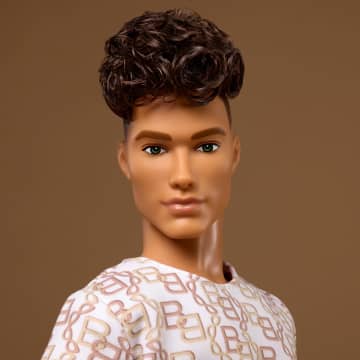 BARBIE BASICS Doll | Mattel