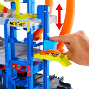 Hot Wheels MEGA Loop Garage Playset With 1 Die-Cast Toy Car & 1 Toy Helicopter in 1:64 Scale
