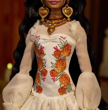 Barbie Signature Día De Muertos 2025 Collectible Doll in Ruffled Cream Gown