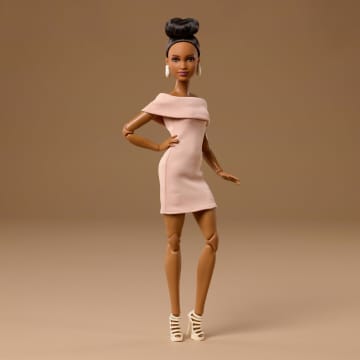 BARBIE BASICS Doll | Mattel