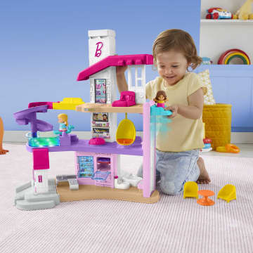 Little People Petite Maison de Rêve Barbie Version Anglaise et Française - Image 2 of 6