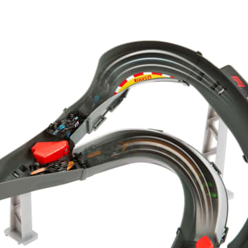 Hot Wheels Racing Formula 1 Sprint Race Circuit Track Set With 3 Die-Cast Toy Cars in 1:64 Scale