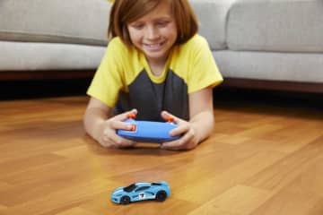 Hot Wheels RC 1:64 Scale Corvette C8 - Image 2 of 6