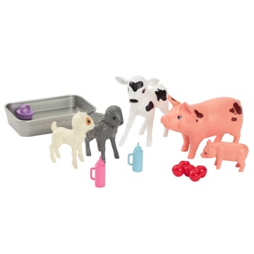 Barbie World Farm Playset With 10 Pieces Including 5 Farm Animals & Feeding Accessories