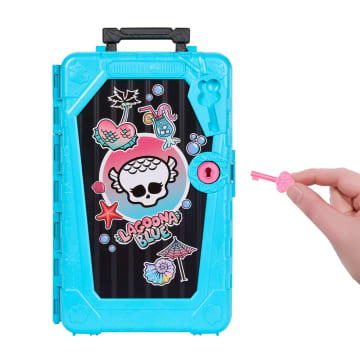 モンスターハイクッション MONSTER HIGH SKULLTIMATE SECRETS LAGOONA BLUE Oasis Doll | Mattel