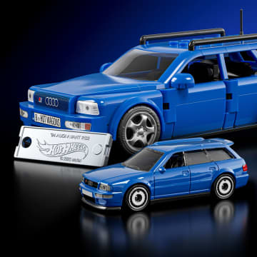 Mattel Brick Shop Hot Wheels Juguete de Construcción Speed '94 Audi Avant RS2 - Image 5 of 6