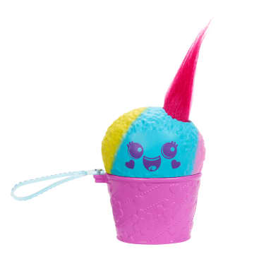 Dreamworks Trolls Fun Fair Surprise Fairfest Queen Poppy Small Doll & 10 Accessories - Image 4 of 5