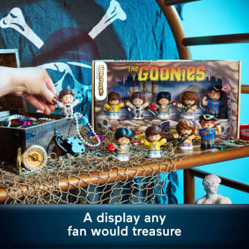 Little People Collector The Goonies Special Edition Set For Movie Fans, 5 Figures - Image 3 of 6