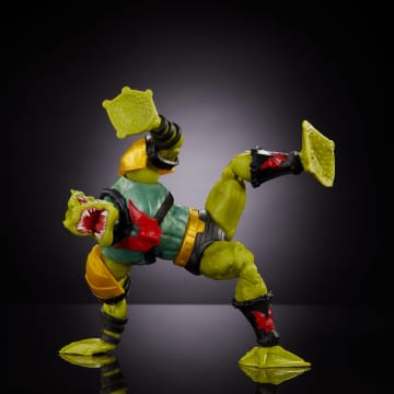 Masters Of The Universe Masterverse Princess Of Power Leech Action Figure Toy, 30 Articulations - Image 6 of 6