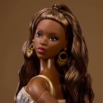 BARBIE BASICS Doll | Mattel