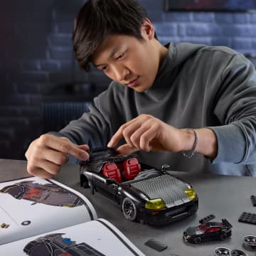 Mattel Brick Shop Hot Wheels '94 Toyota Supra MKIV Building Toy