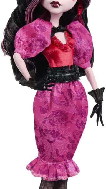 Monster High Boneca Love Edition 2 pk Draculaura + Clawd - Image 4 of 6