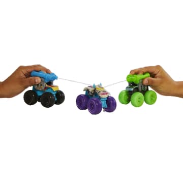 Hot Wheels Monster Trucks Color Reveal Water Blaster Assortment - Image 6 of 6