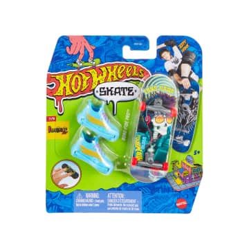 Hot Wheels Skate Vehículo de Juguete Patineta Skully Man con Tenis - Image 4 of 4