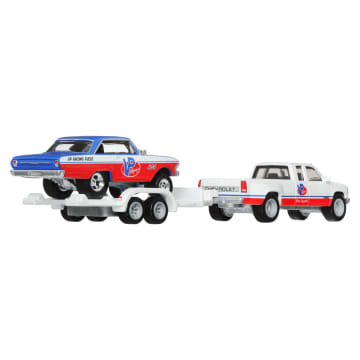 Hot Wheels Collector Vehículo de Colección Auto Transportador 92 Chevy CK 3500 & 63 Chevy Nova - Image 3 of 6