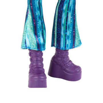 Disney descendants: The Rise Of Red  Uliana, Sur Cadette D’Ursula - Image 5 of 6