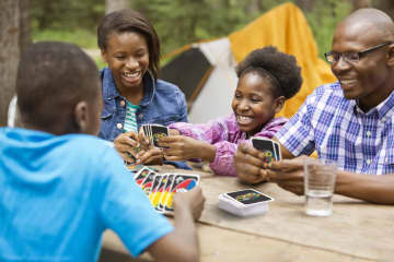 UNO Juego de Cartas All Wild - Image 2 of 6
