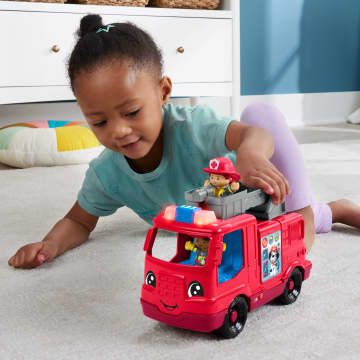 Fisher-Price  Little People  Camion de Pompiers, Musical, Multilingue - Image 2 of 6