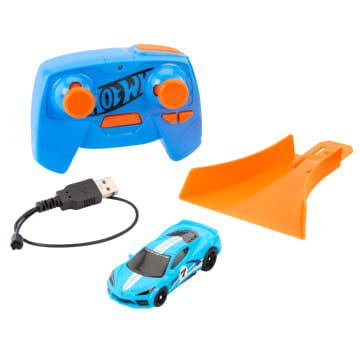 Hot Wheels RC 1:64 Scale Corvette C8 - Image 5 of 6
