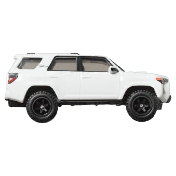 Hot Wheels Premium Veículo de Brinquedo Toyota 4Runner 2018 - Imagen 3 de 6