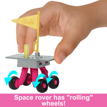 Barbie 65th Anniversary Careers Astronaut Doll & 10 Accessories Including Rolling Rover & Space Helmet - Imagen 3 de 6