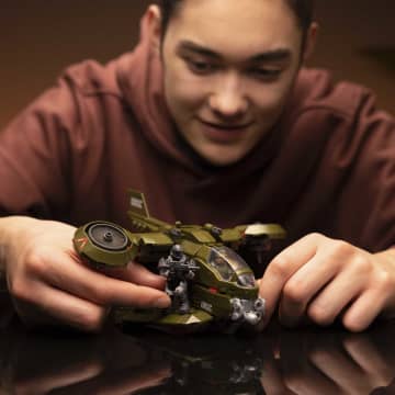 MEGA Halo UNSC Hornet Recon AIrcraft Building Toy With 2 Micro Action Figures (293 Pcs)