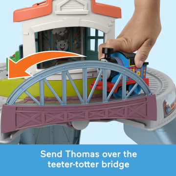 Thomas & Friends My First Train Table Toddler Toy With Track & Fine Motor Activities - Imagen 4 de 6