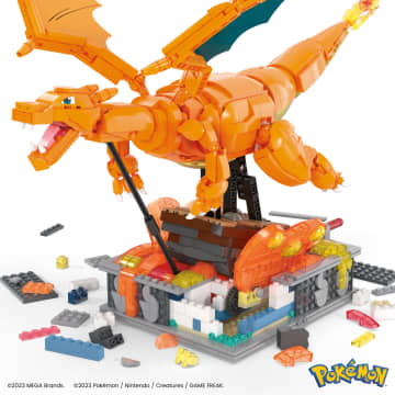 MEGA Pokémon Charizard Building Kit With Motion (1664 Pieces) For Collectors - Image 5 of 6