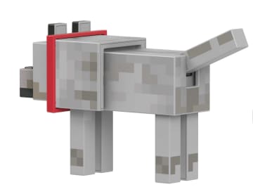 Minecraft Diamond Wolf Action Figure With Accessories, 5.5-inch Toy Collectible - Image 3 of 5