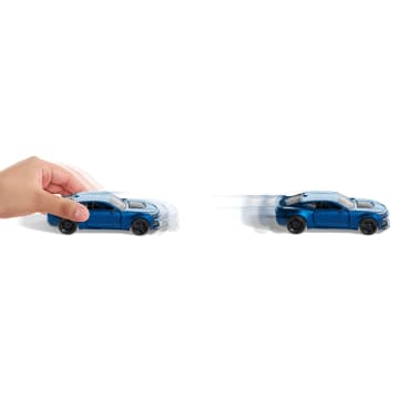 Hot Wheels Pullback Speeders Veículo de Brinquedo Conjunto de 2 Carrinhos de Fricção Surpresa - Image 3 of 6