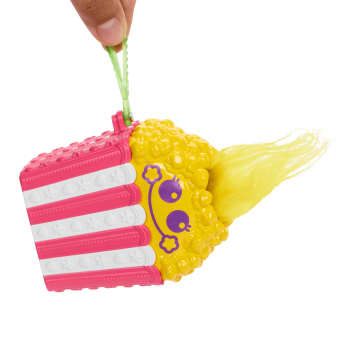 Dreamworks Trolls Fun Fair Surprise Fairfest Viva Small Doll & 10 Accessories - Image 2 of 5