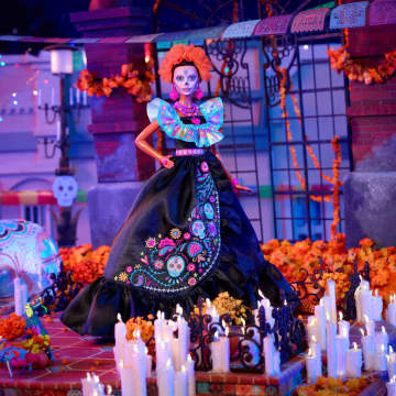 Barbie Signature Día De Muertos 2024 Collectible Doll in Ruffled Black Gown - Image 2 of 6