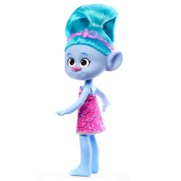Dreamworks Trolls Band Together Trendsettin’ Fashion Doll Assortment - Image 6 of 6