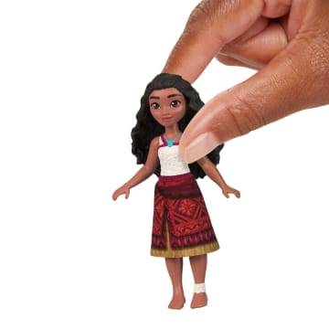 Disney Moana 2 Moana's Canoe Crew Playset With 5 Small Dolls & 3 Accessories, Inspired By The Movie - Image 3 of 6