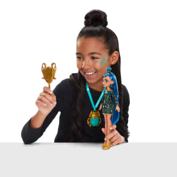 Monster High Cleo De Nile Doll And Boo-Jeweled Beauty Case With Accessories - Image 2 of 6
