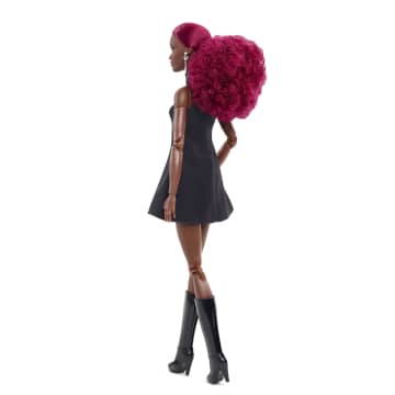 Barbie Essentiels-Poupée de Collection Modèle 03 Cheveux Roux - Imagem 4 de 6