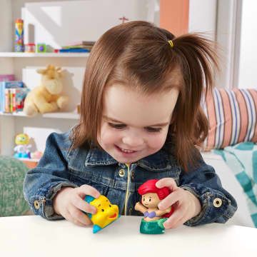 Disney Princess Figure Set Collection Little People Toddler Toys, Characters May Vary - Imagen 2 de 6