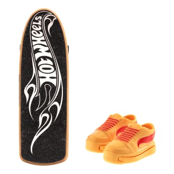 Hot Wheels Skate Veículo de Brinquedo Skateboard CLAIM TO FLAME™ com Tênis - Imagen 3 de 4