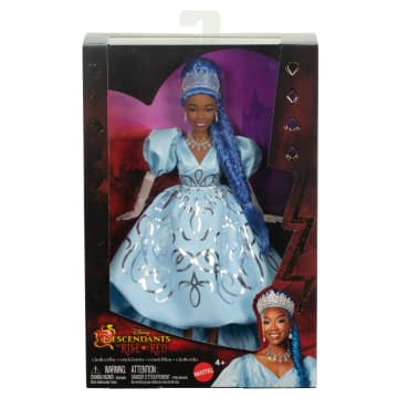 Disney descendants: The Rise Of Red  Poupée Mode  Reine Cendrillon - Image 6 of 6
