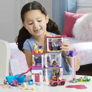 MEGA Barbie Color Reveal Dreamhouse Toy Building Set - Image 2 of 6