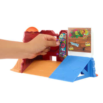 Hot Wheels Skate Coffret de Jeu Planchodrome Beignerie - Imagen 5 de 6