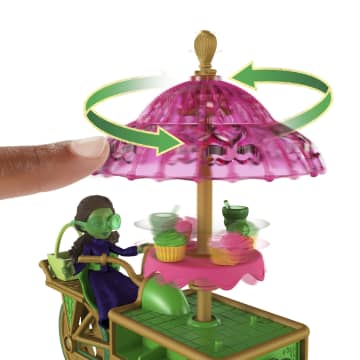 Universal Pictures’ Wicked  Chariot à desserts de La Cité D’Émeraude - Imagem 4 de 6