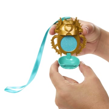 Monster High Cleo De Nile Doll And Boo-Jeweled Beauty Case With Accessories - Image 3 of 6