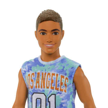 Barbie Ken Fashionistas Doll #212 With Jersey And ProsThetic Leg - Imagen 3 de 6