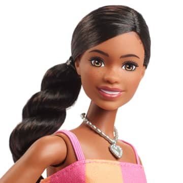 Barbie™  Life In The City  Poupée et Accessoires  Brooklyn - Imagen 3 de 6