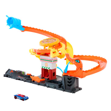 Hot Wheels City Pizza Slam Cobra Attack Playset With 1:64 Scale Toy Car - Image 5 of 6