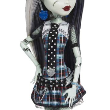 Monster High Frankie Stein Reproduction Doll With Doll Stand & Accessories - Image 5 of 6